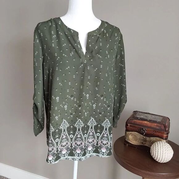 Pink Republic Top Sz L Green floral/boho - Picture 1 of 9